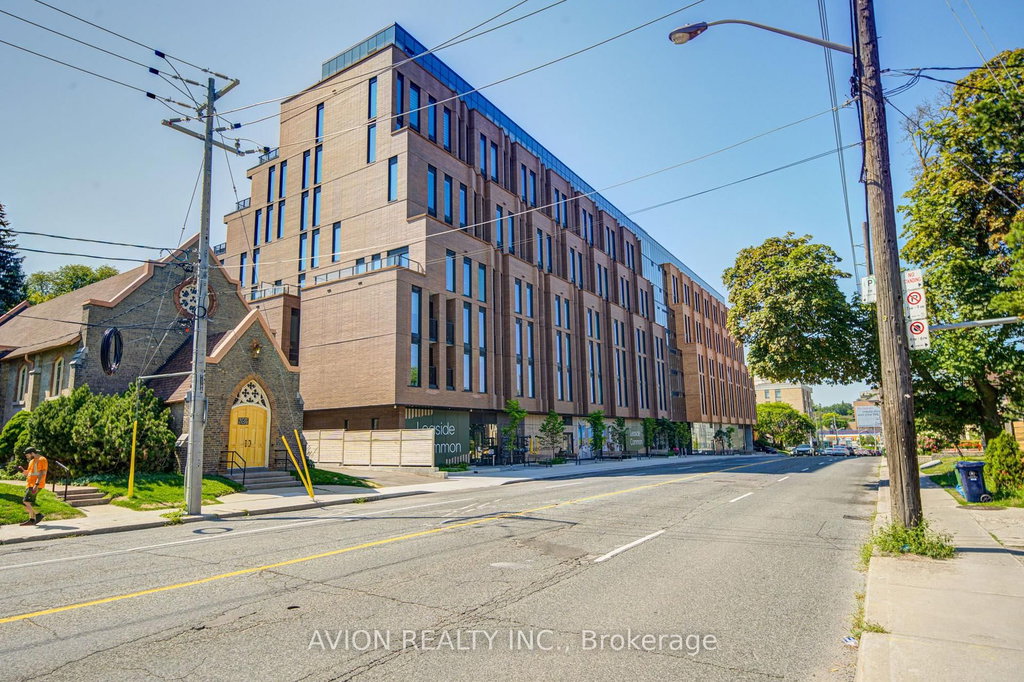 321 - 1720 bayview Avenue