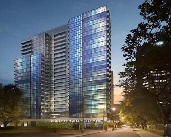 1514 - 210 Simcoe Street