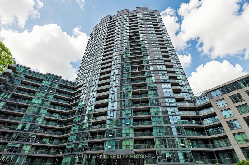 2007 - 231 Fort York Boulevard