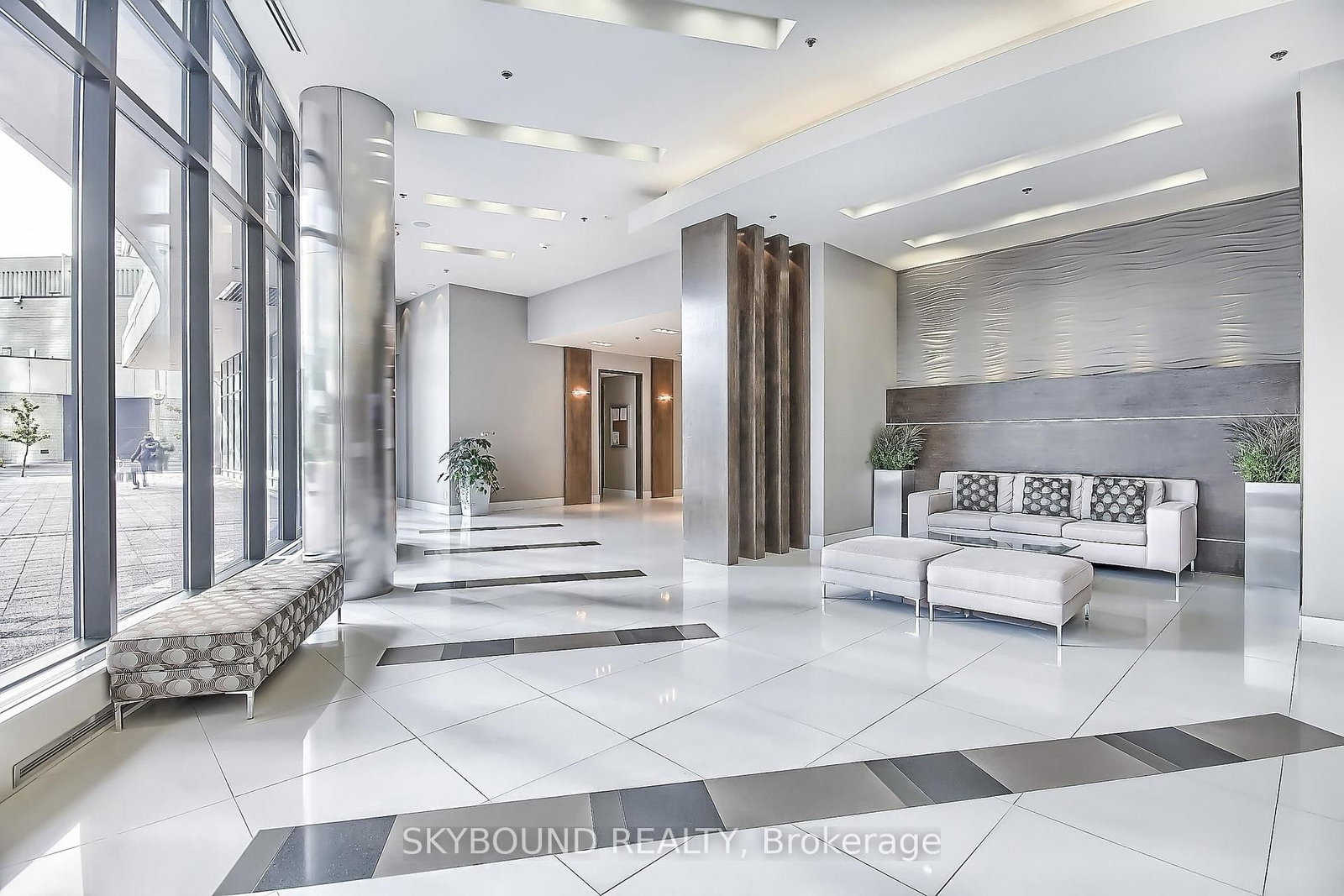 712 - 33 Bay Street, Toronto 2