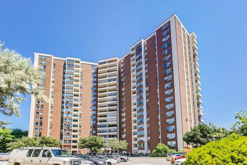 805 - 60 Pavane Linkway