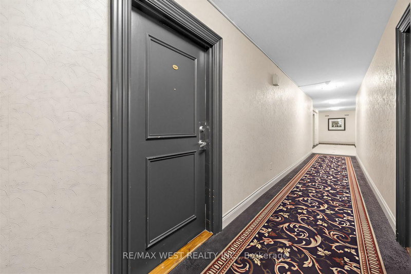 805 - 60 Pavane Linkway