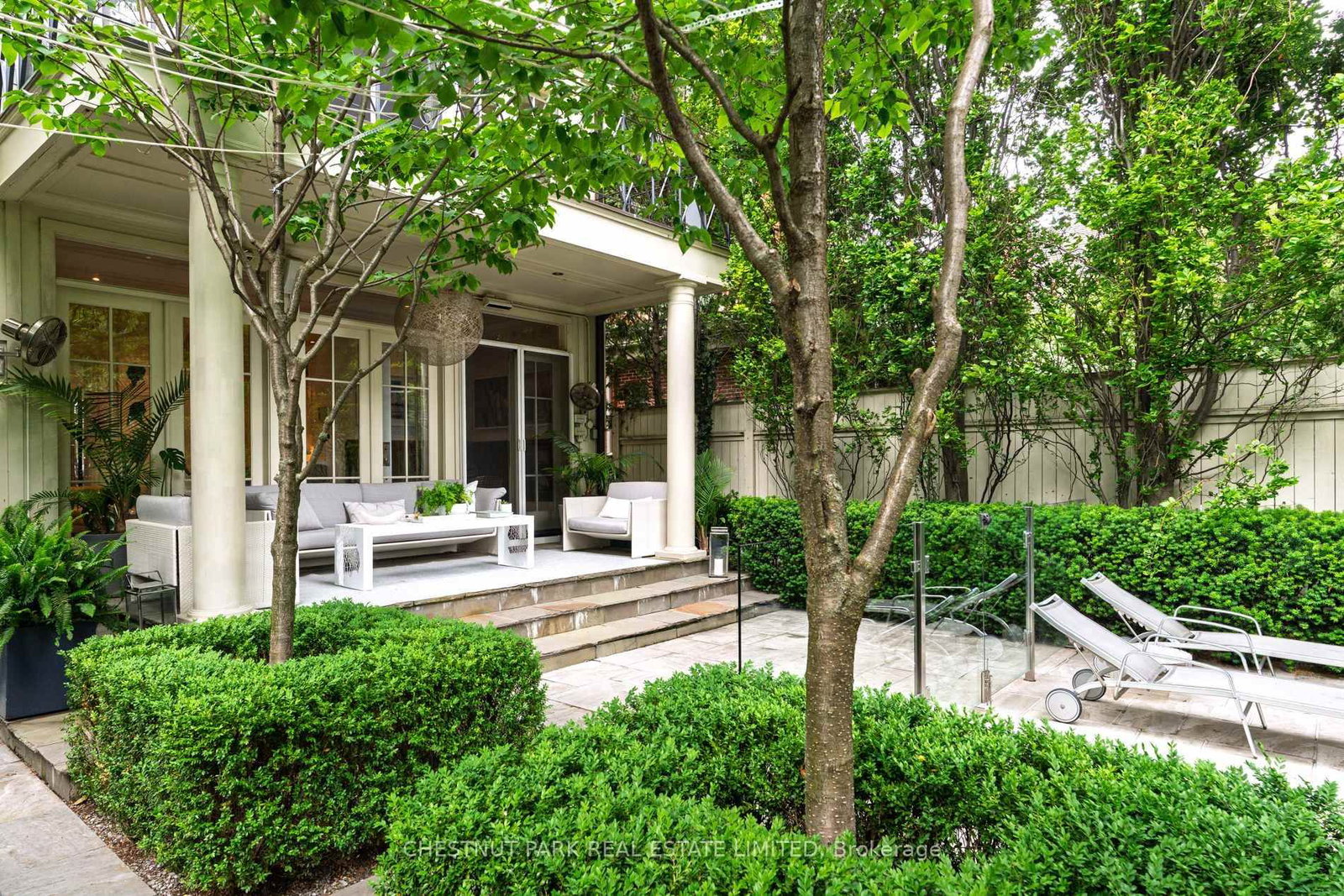 83 Binscarth Road • Toronto, ON photo 42