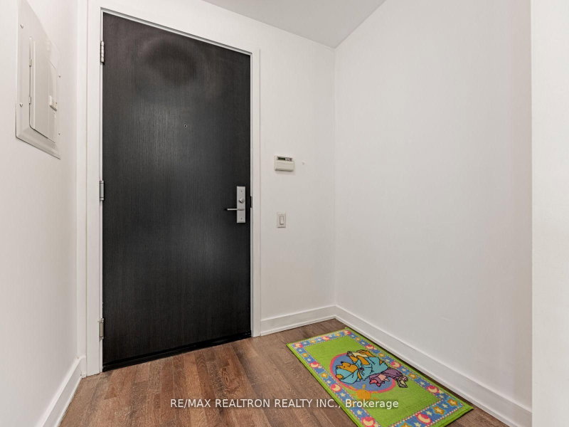 1006 - 1815 Yonge Street