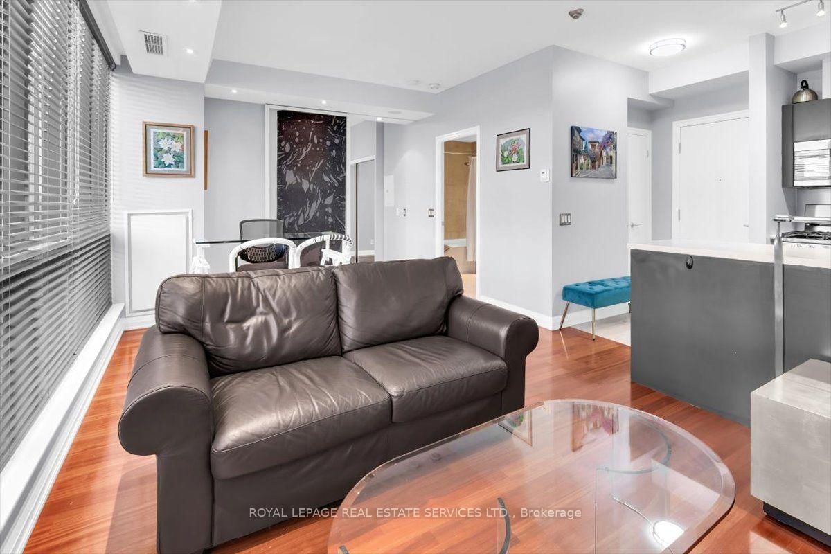 3 Mcalpine Street • #108 • Toronto, ON photo 12