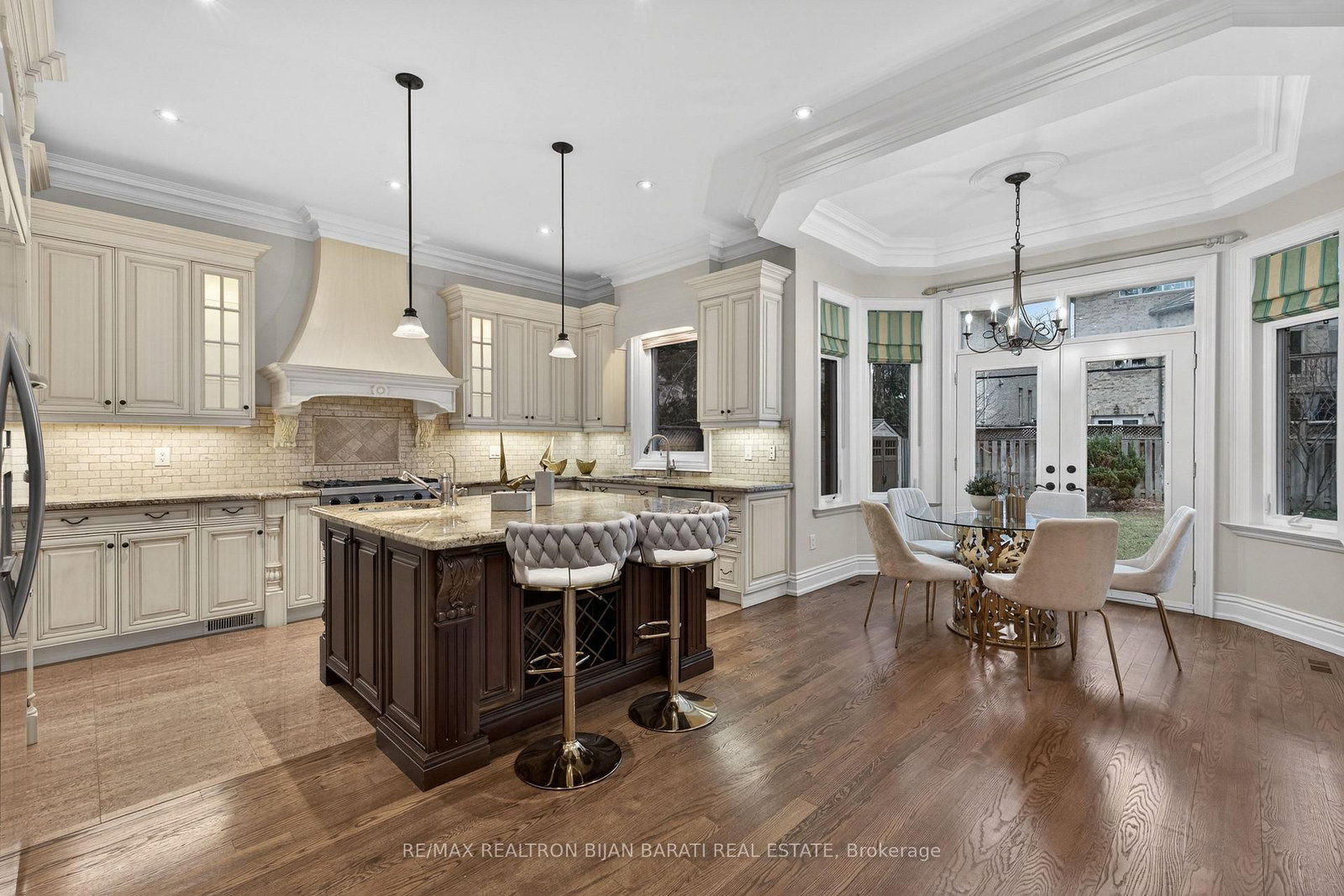 274 Greenfield Avenue • Toronto, ON photo 14