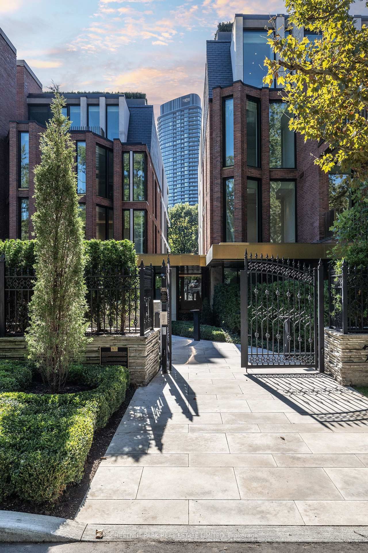 7 Dale Avenue • #205 • Toronto, ON photo 37