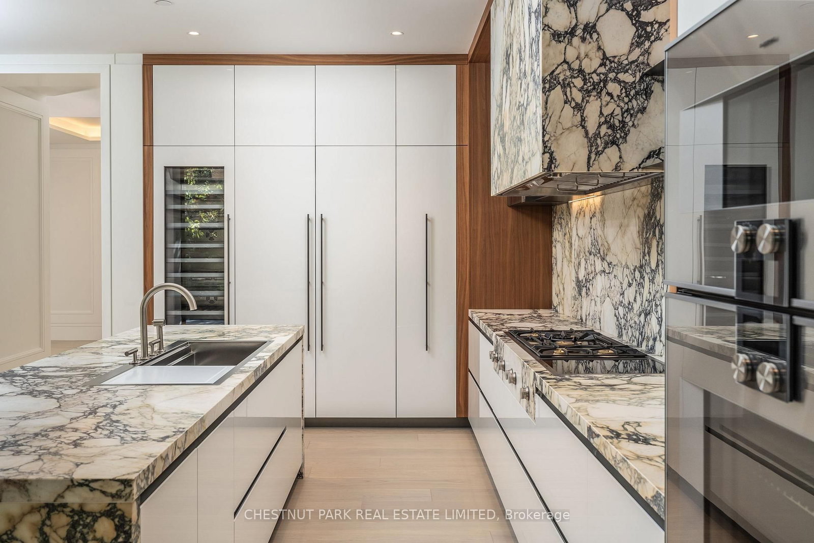7 Dale Avenue • #205 • Toronto, ON photo 8
