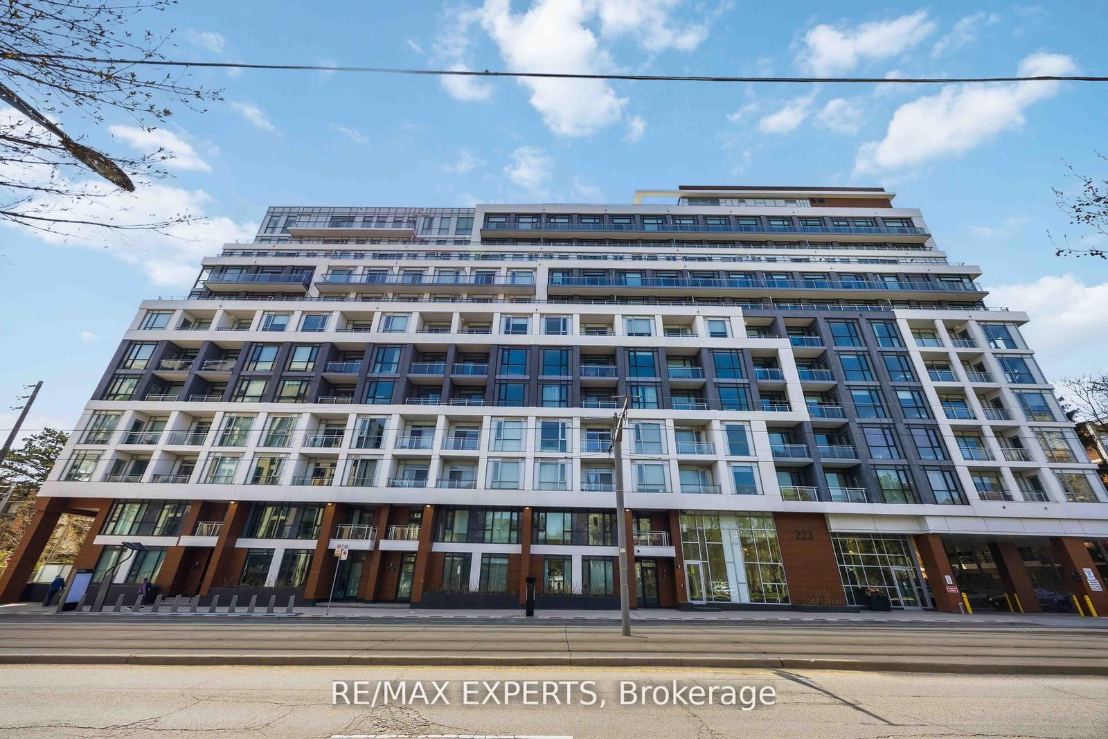 223 St Clair Avenue W • #1007 • Toronto, ON photo 35
