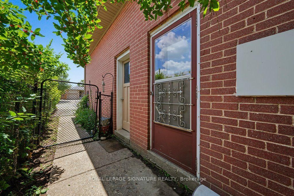 Listing Image 49
