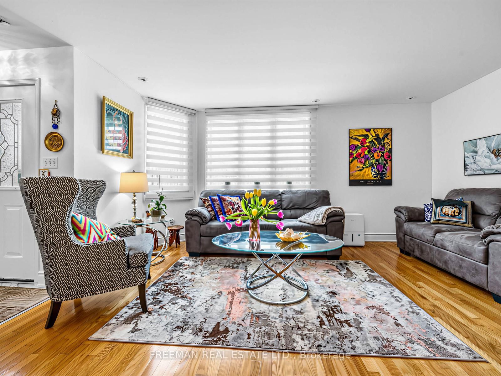 Listing Image 7