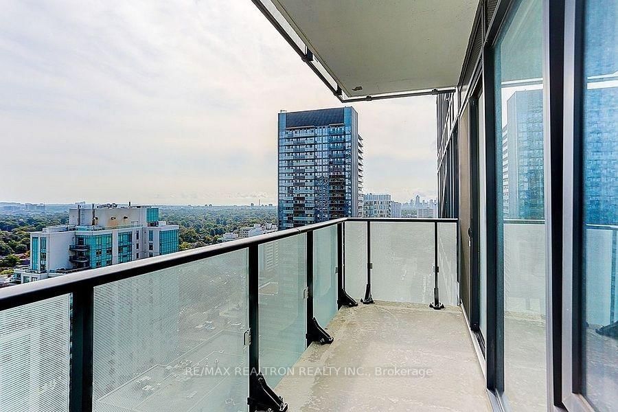 161 Roehampton Avenue • #2708 • Toronto, ON photo 14