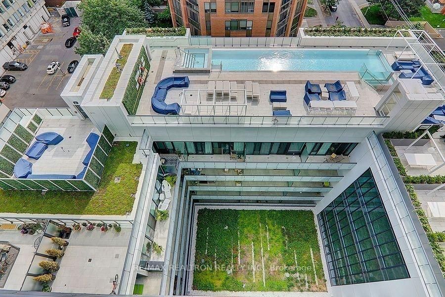 161 Roehampton Avenue • #2708 • Toronto, ON photo 15