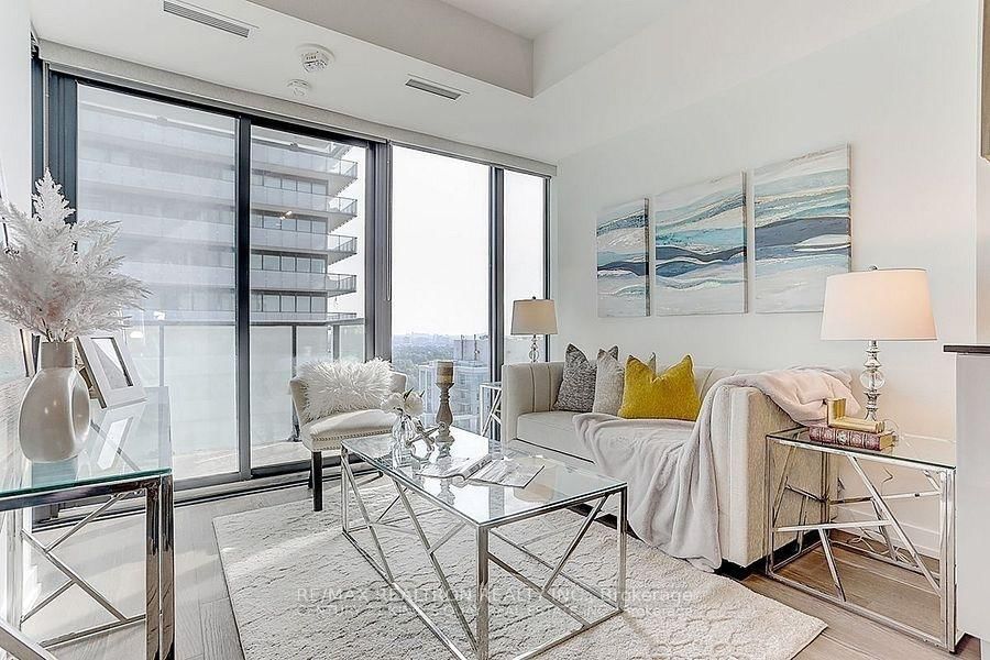 161 Roehampton Avenue • #2708 • Toronto, ON photo 9