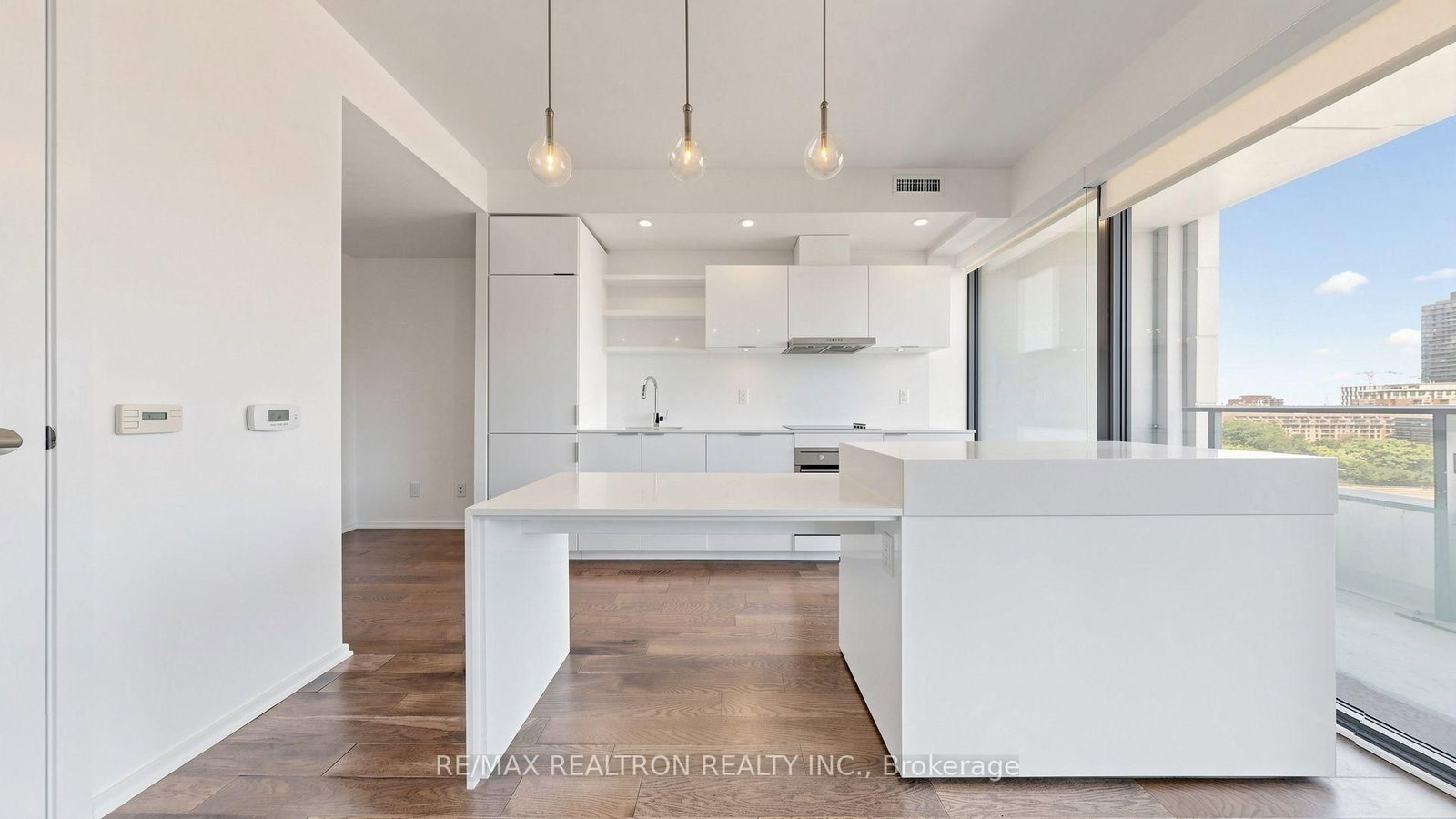 12 Bonnycastle Street • #906 • Toronto, ON photo 17