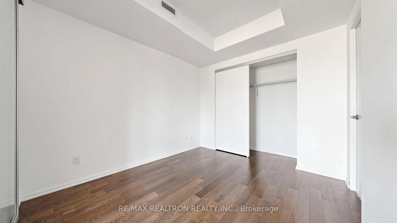 12 Bonnycastle Street • #906 • Toronto, ON photo 20
