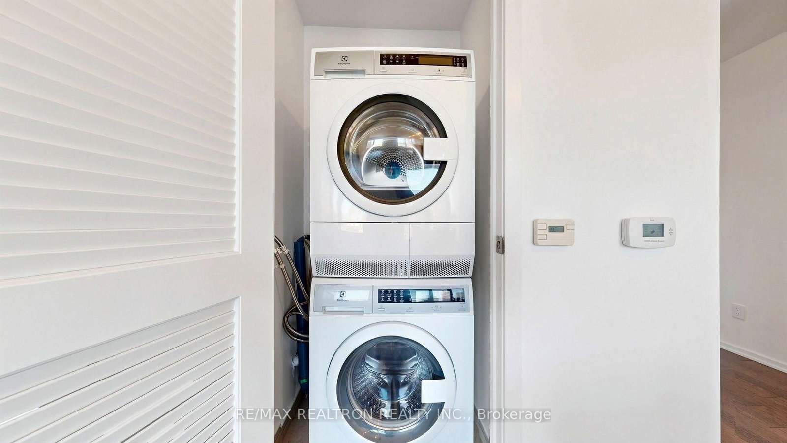 12 Bonnycastle Street • #906 • Toronto, ON photo 29