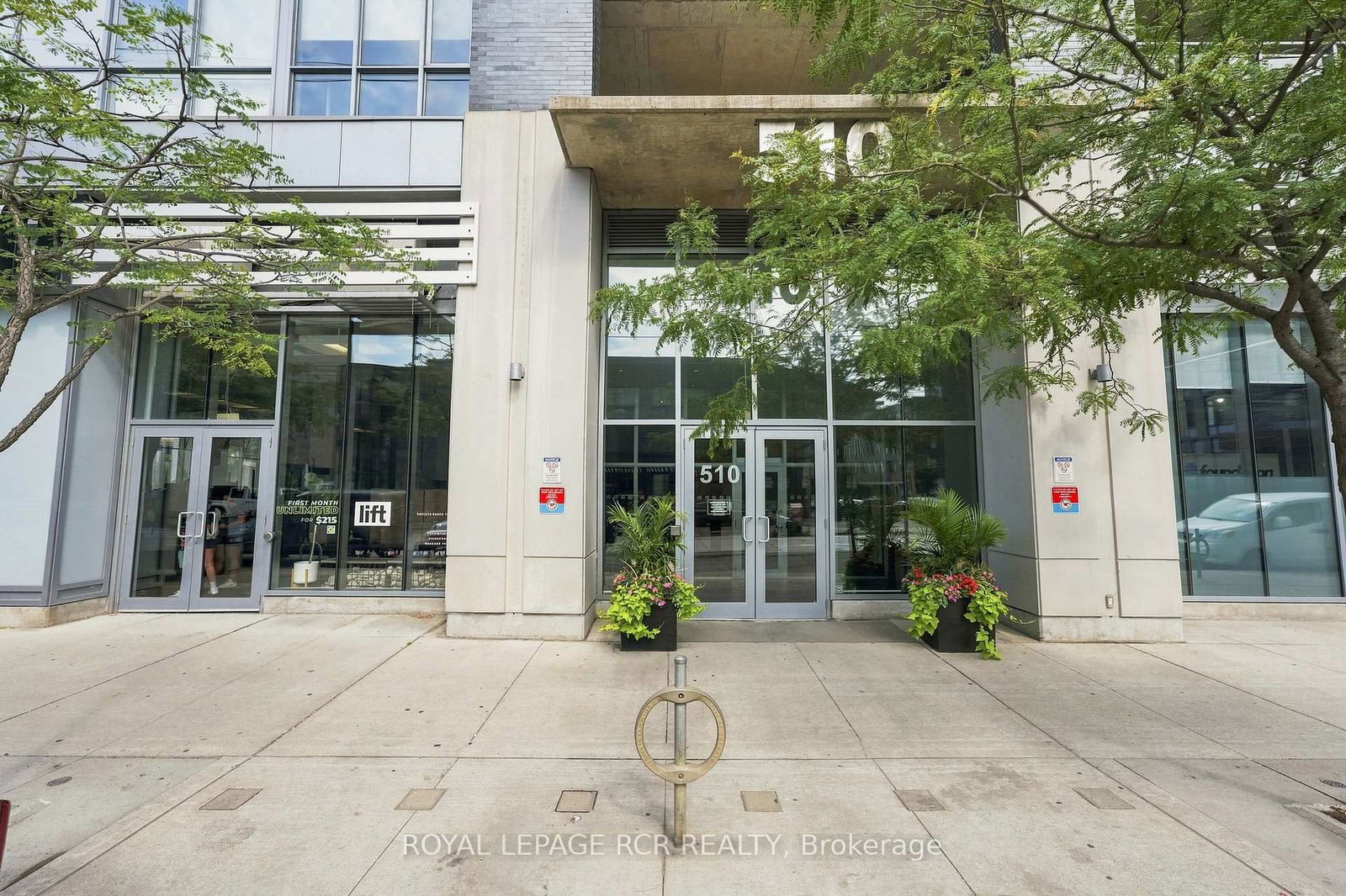 510 King Street E • #804 • Toronto, ON photo 32