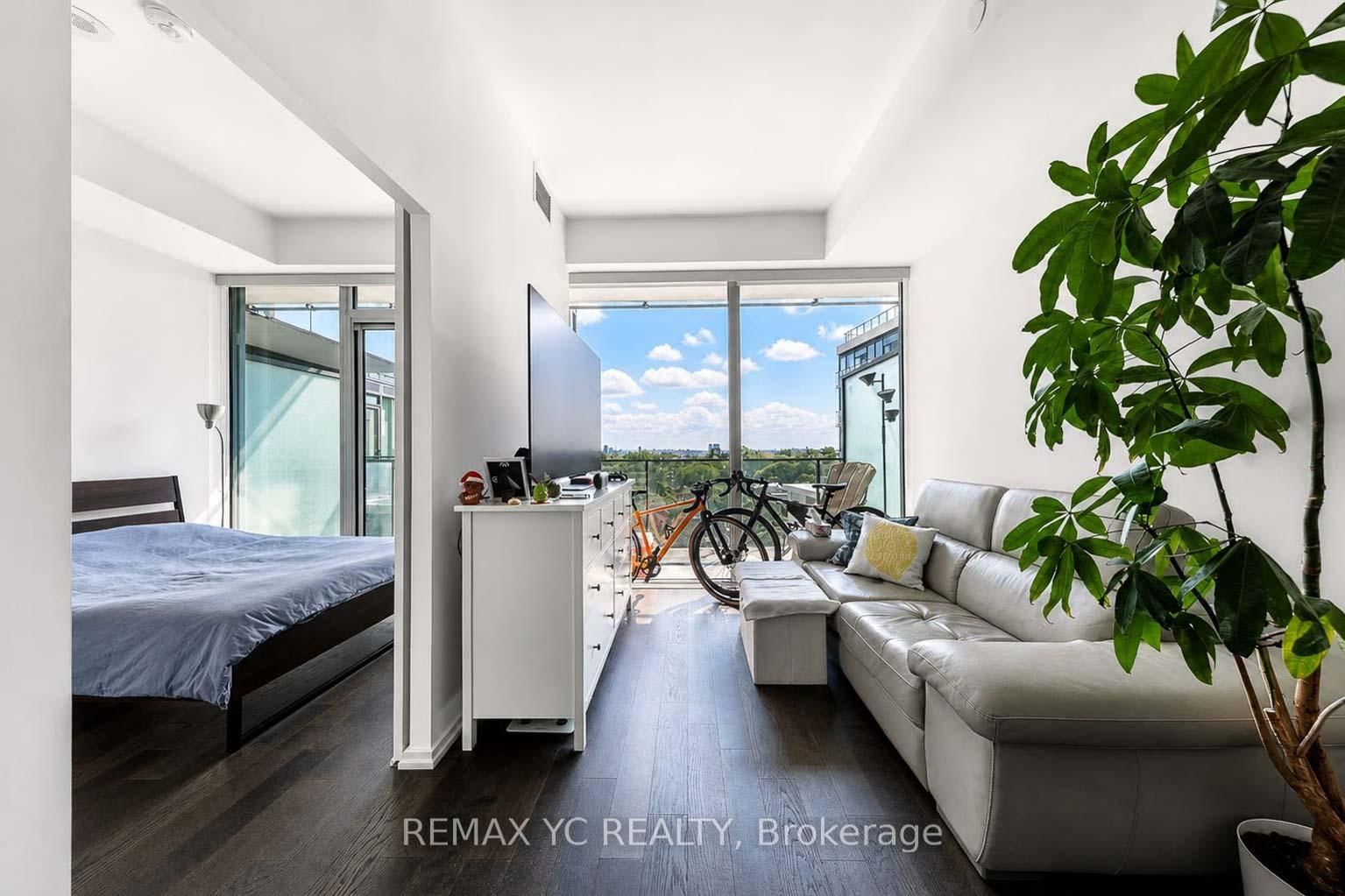 8 Hillsdale Avenue E • #1540 • Toronto, ON photo 6