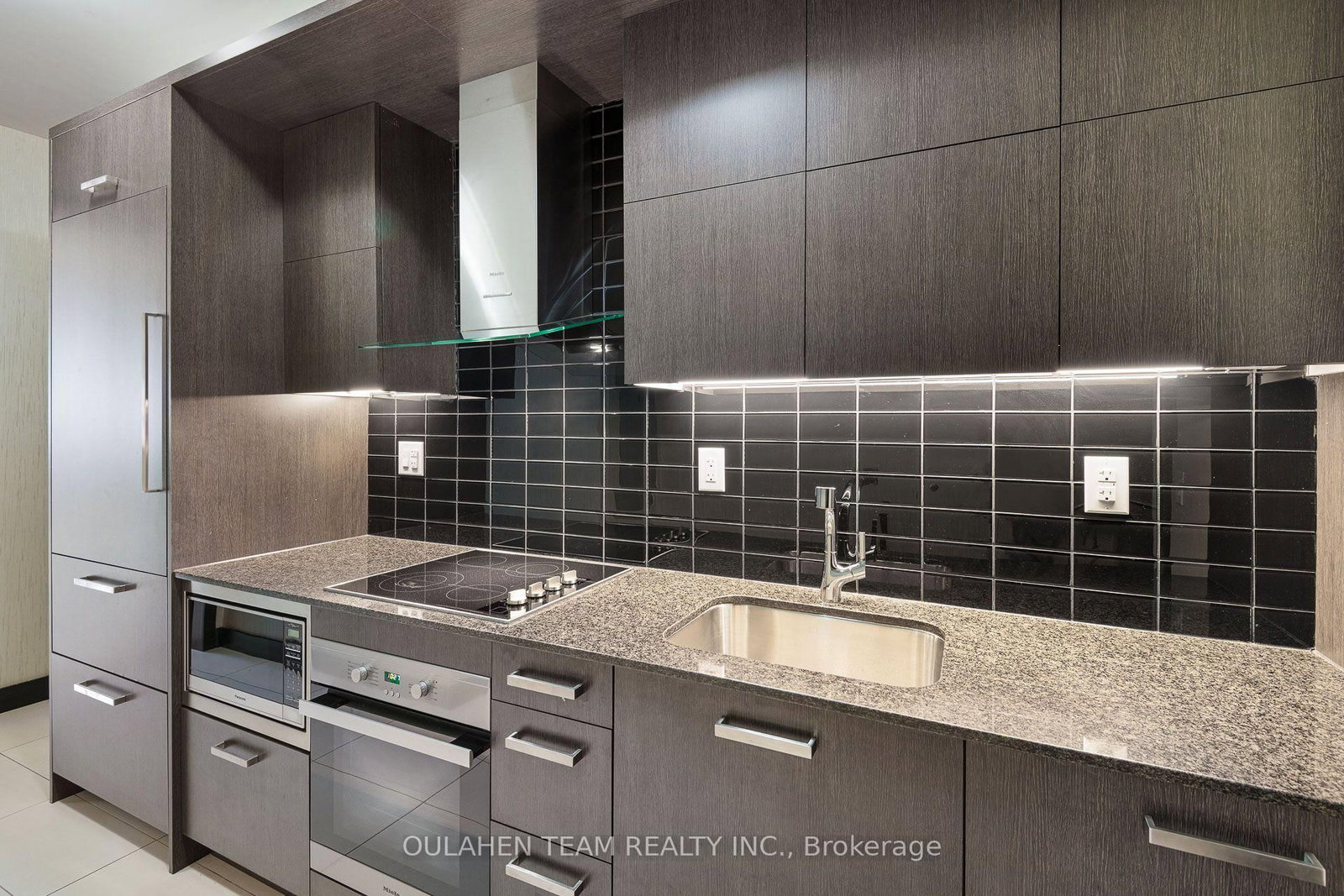 3018 Yonge Street • #518 • Toronto, ON photo 38