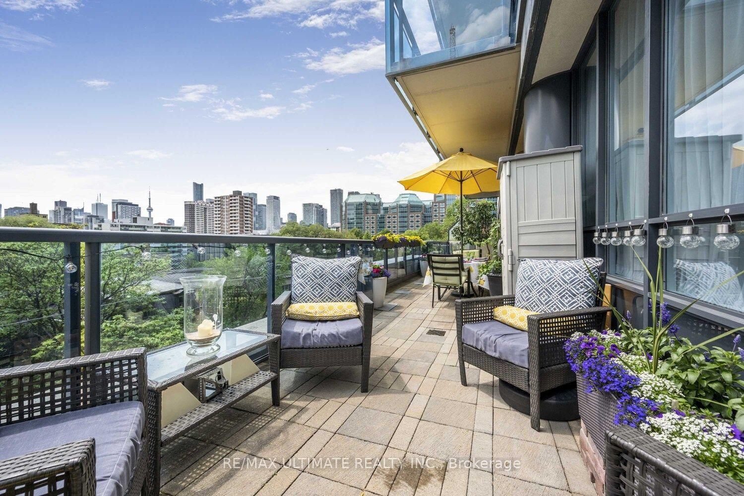 28 Linden Street • #404 • Toronto, ON photo 27