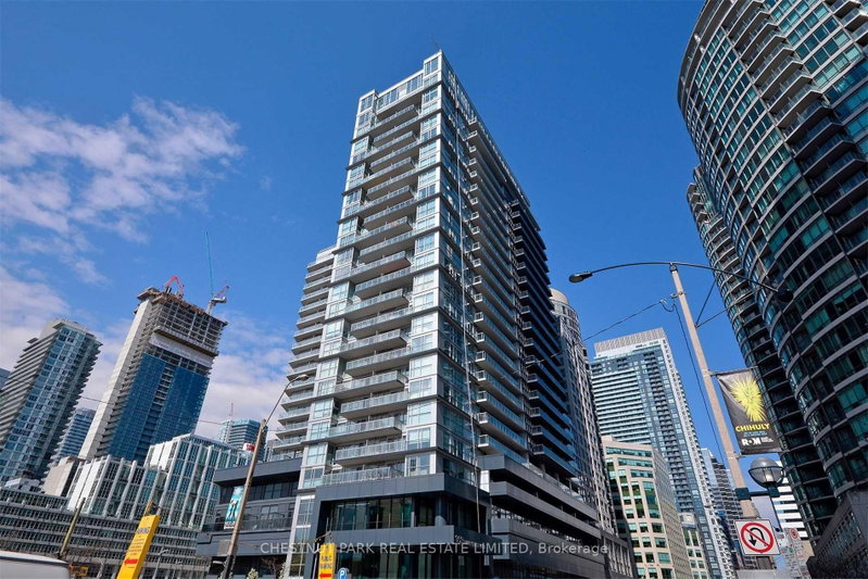 1711 - 352 Front Street W