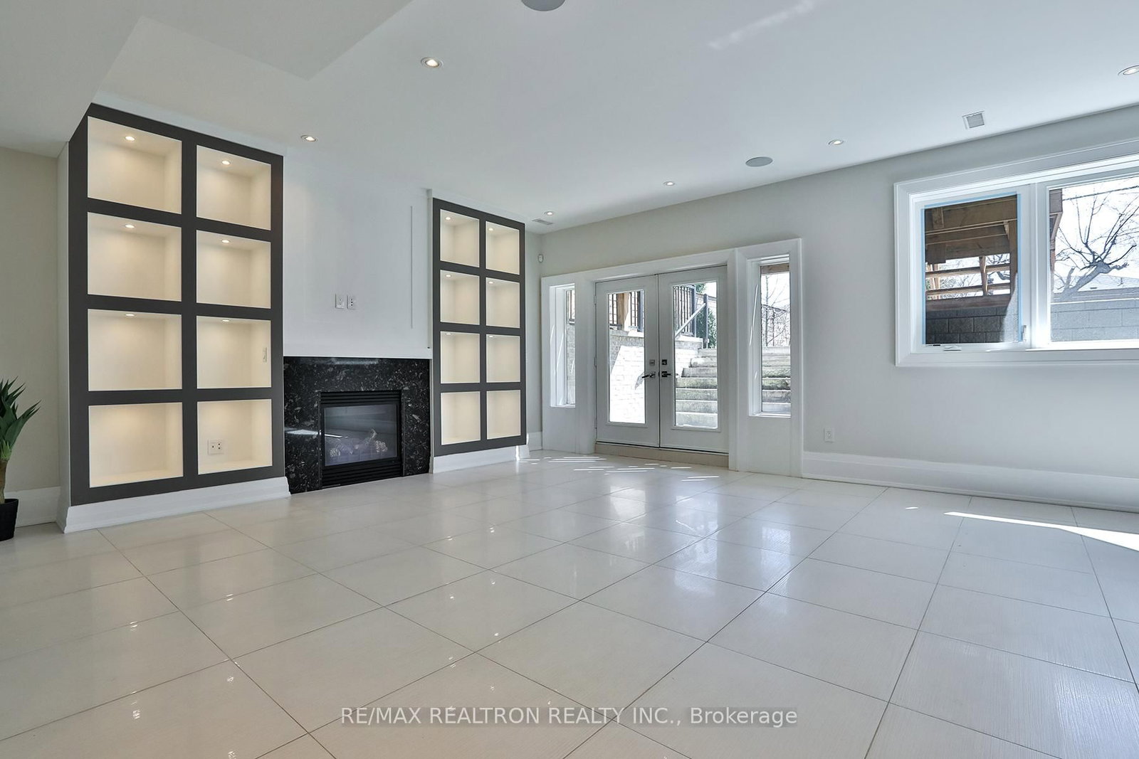 261 Patricia Avenue • Toronto, ON photo 41