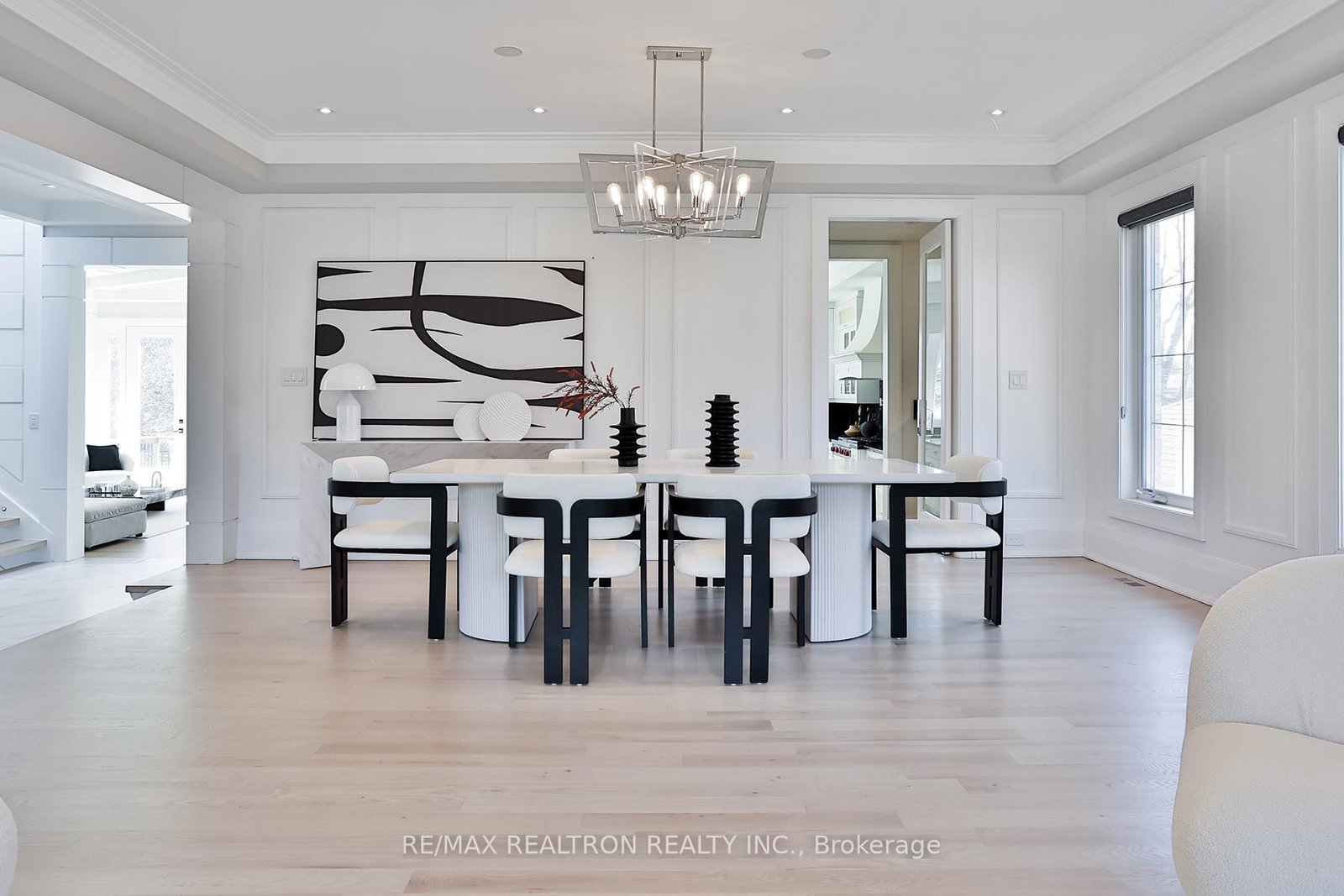 261 Patricia Avenue • Toronto, ON photo 5