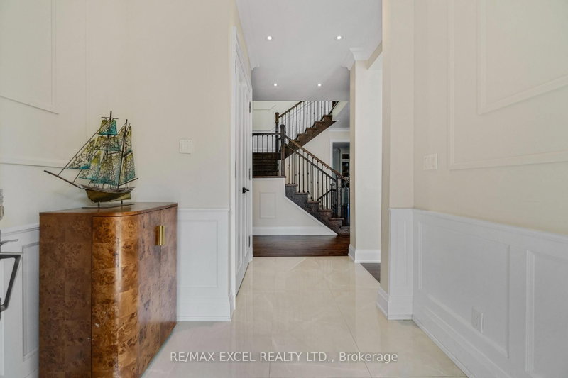 49 Kenton Drive
