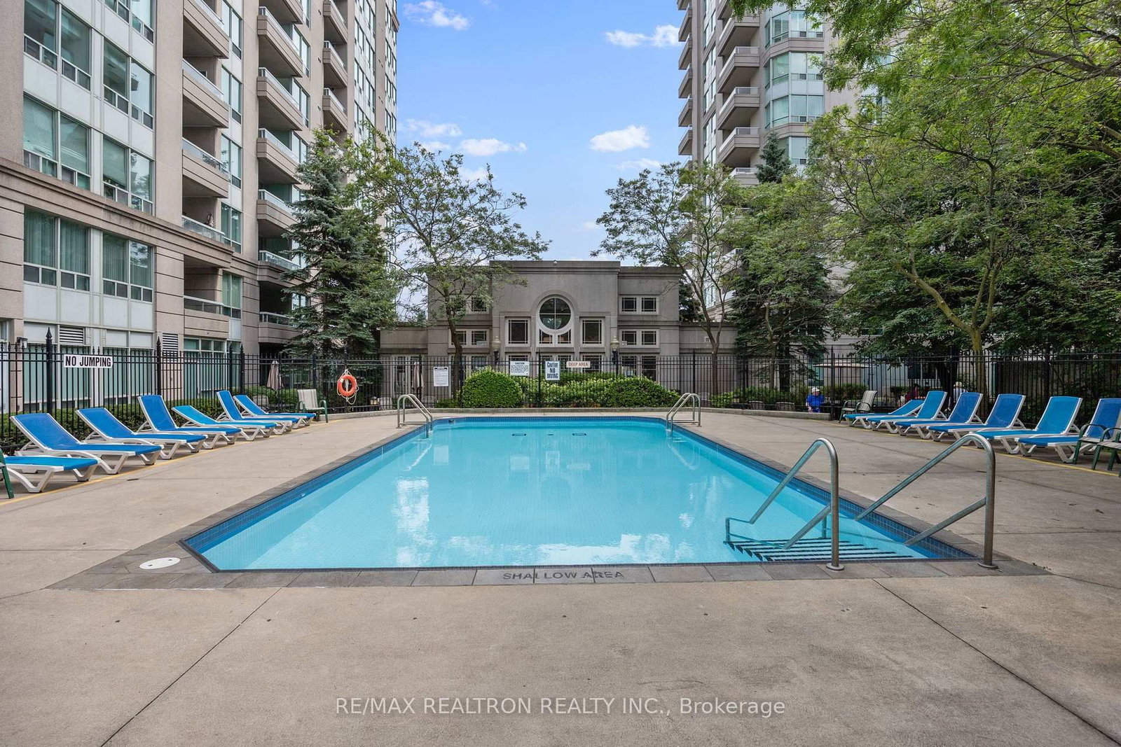 2 Covington Road • #609 • Toronto, ON photo 12