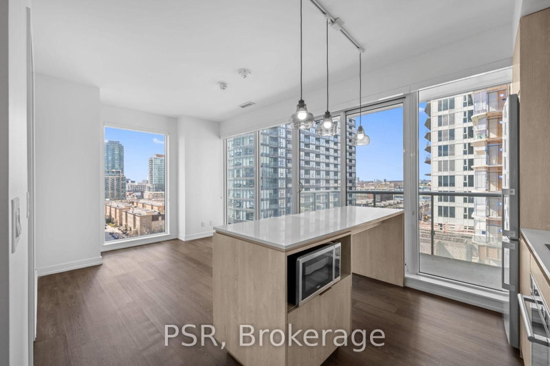 908 - 25 Ordnance Street