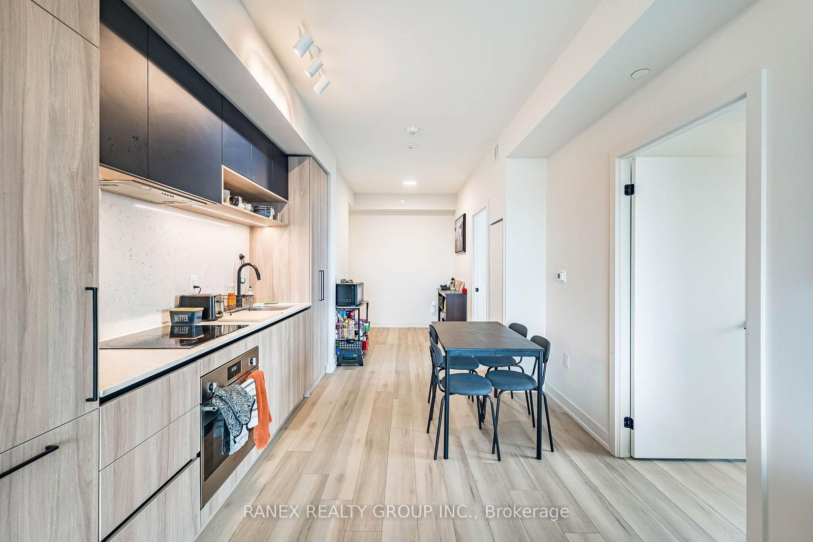 181 Sterling Road • #919 • Toronto, ON photo 26