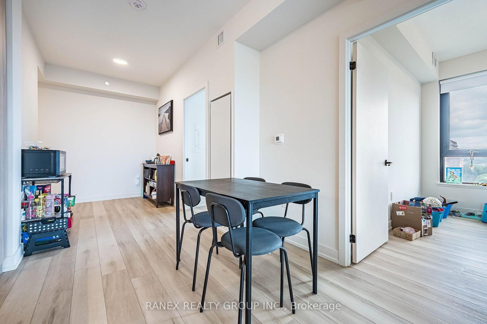 181 Sterling Road • #919 • Toronto, ON photo 32