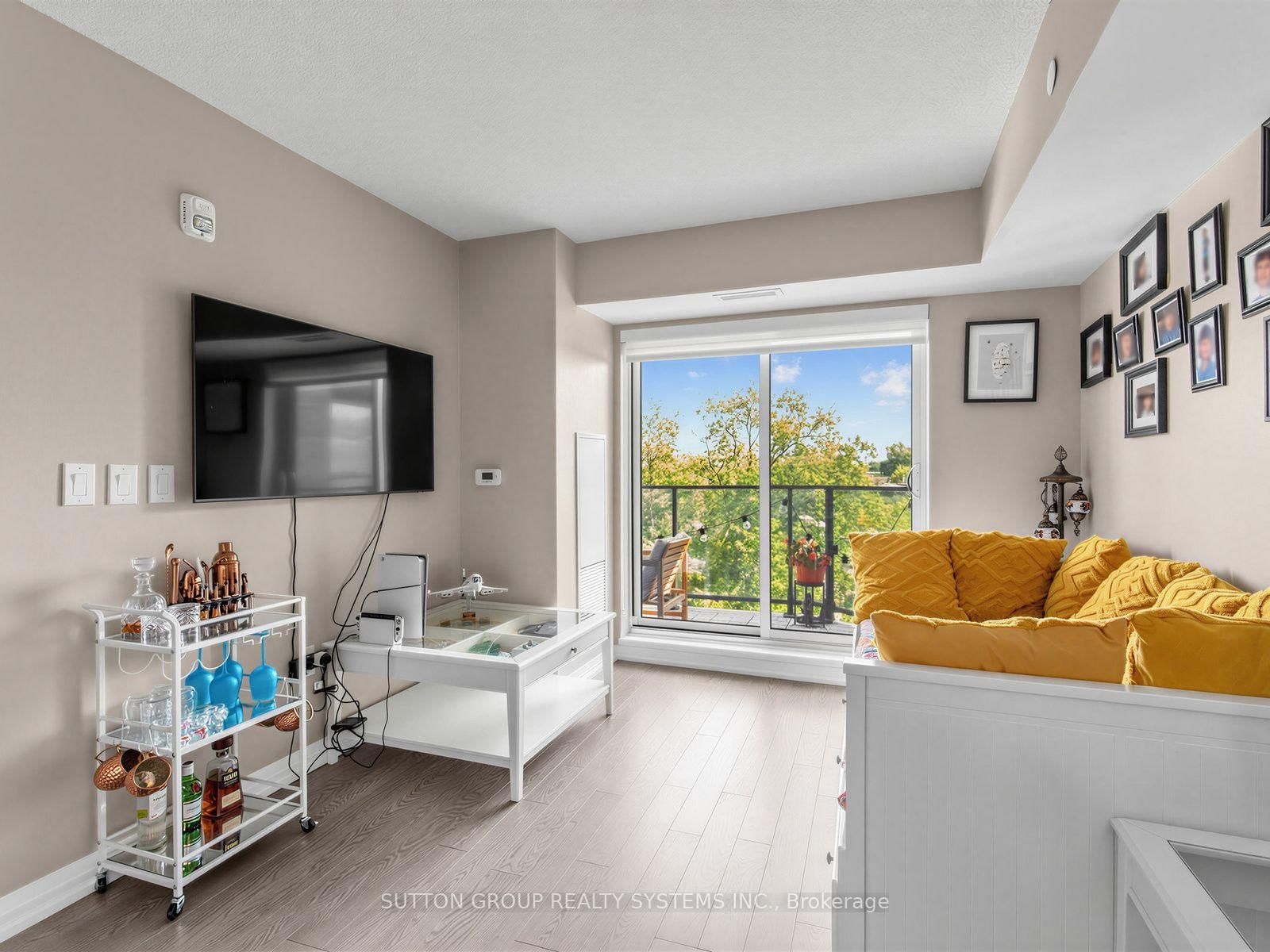 741 Sheppard Avenue W • #502 • Toronto, ON photo 9