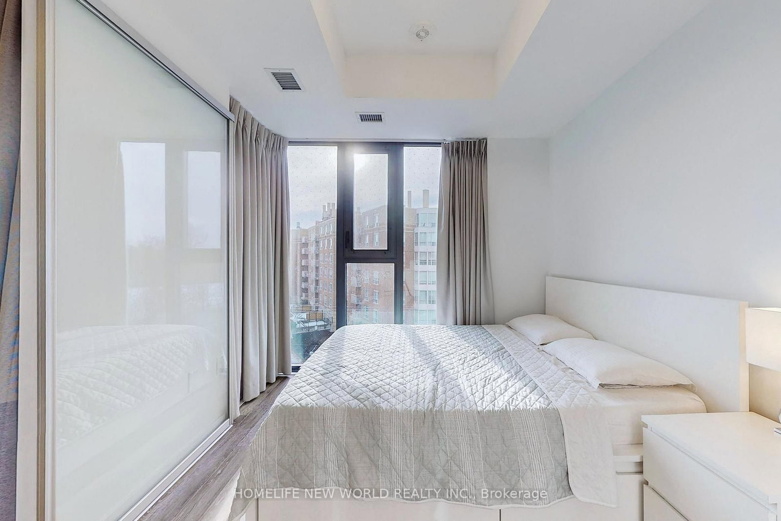250 Lawrence Avenue W • #518 • Toronto, ON photo 12