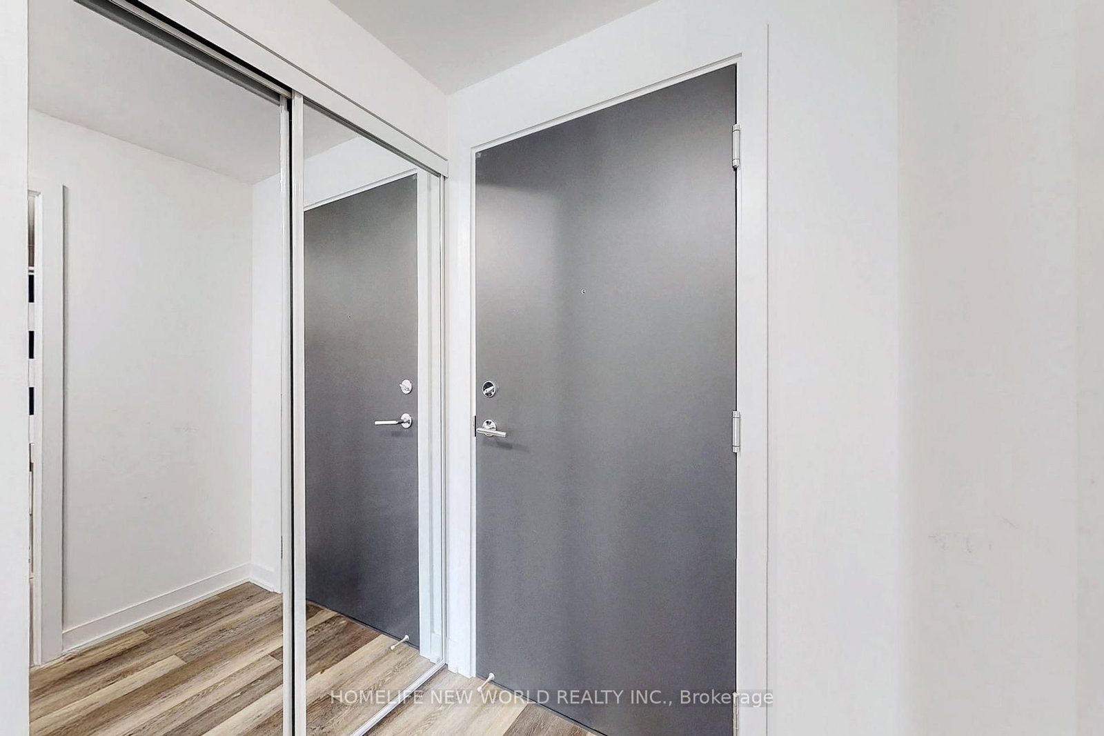 250 Lawrence Avenue W • #518 • Toronto, ON photo 16