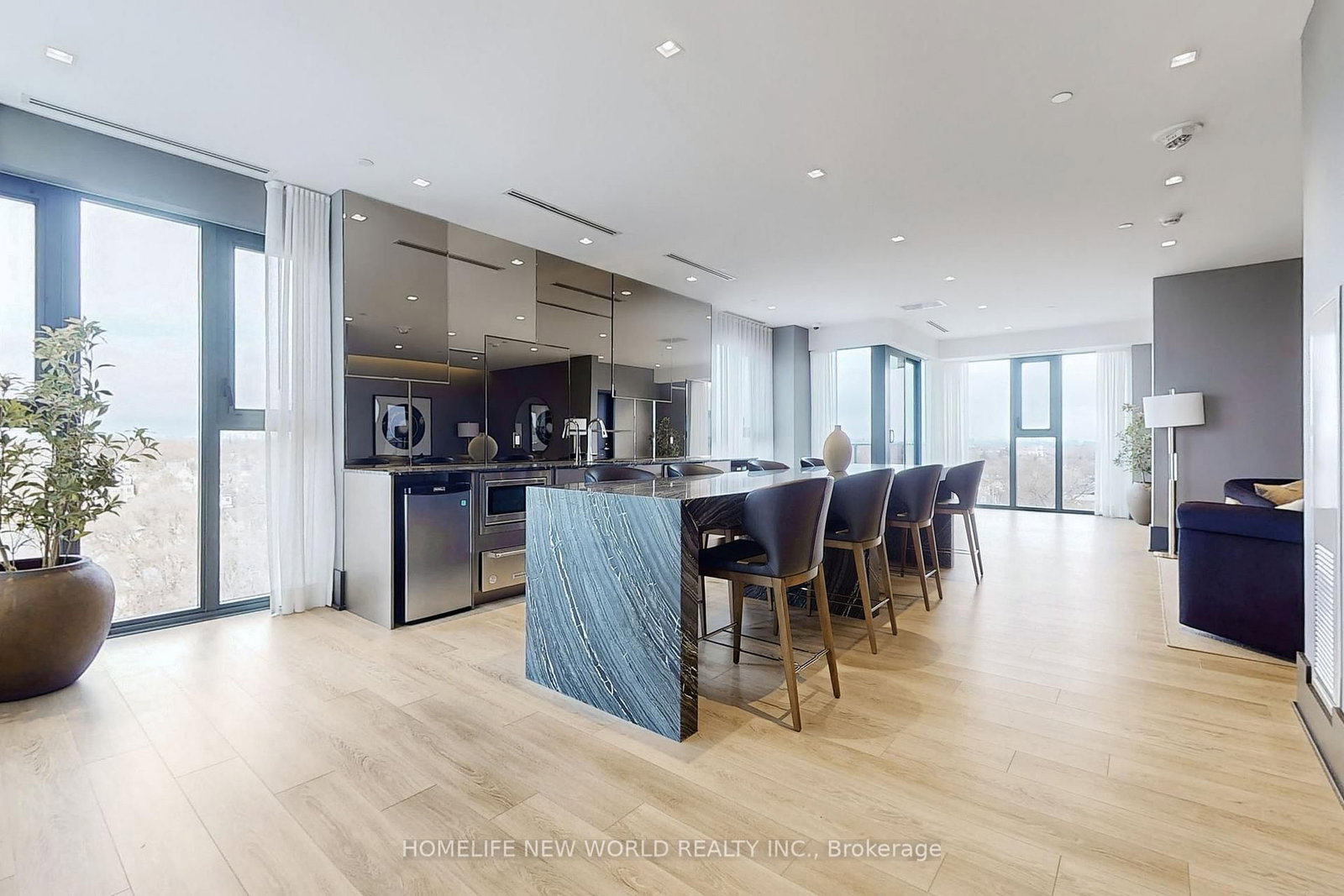 250 Lawrence Avenue W • #518 • Toronto, ON photo 22