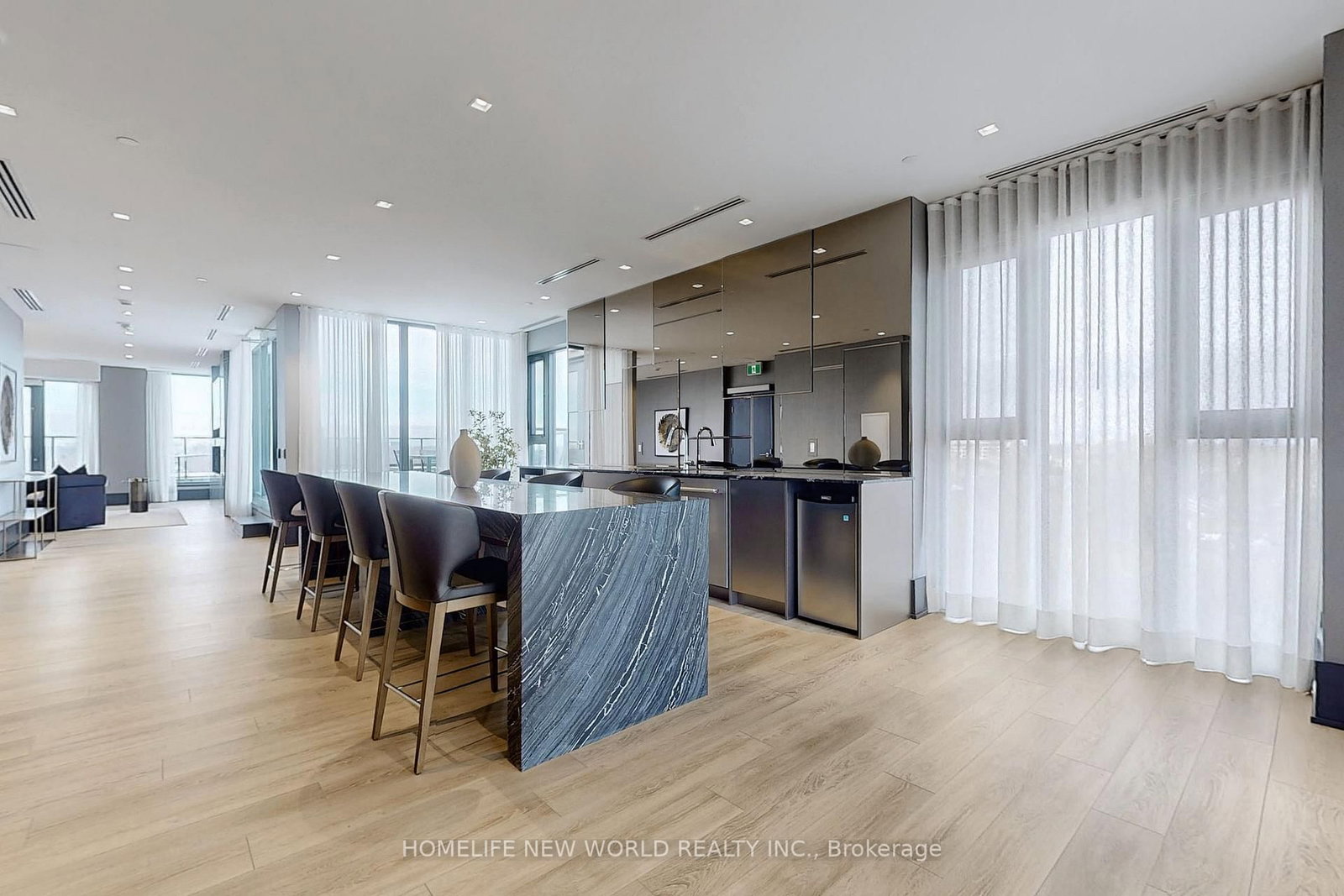 250 Lawrence Avenue W • #518 • Toronto, ON photo 23