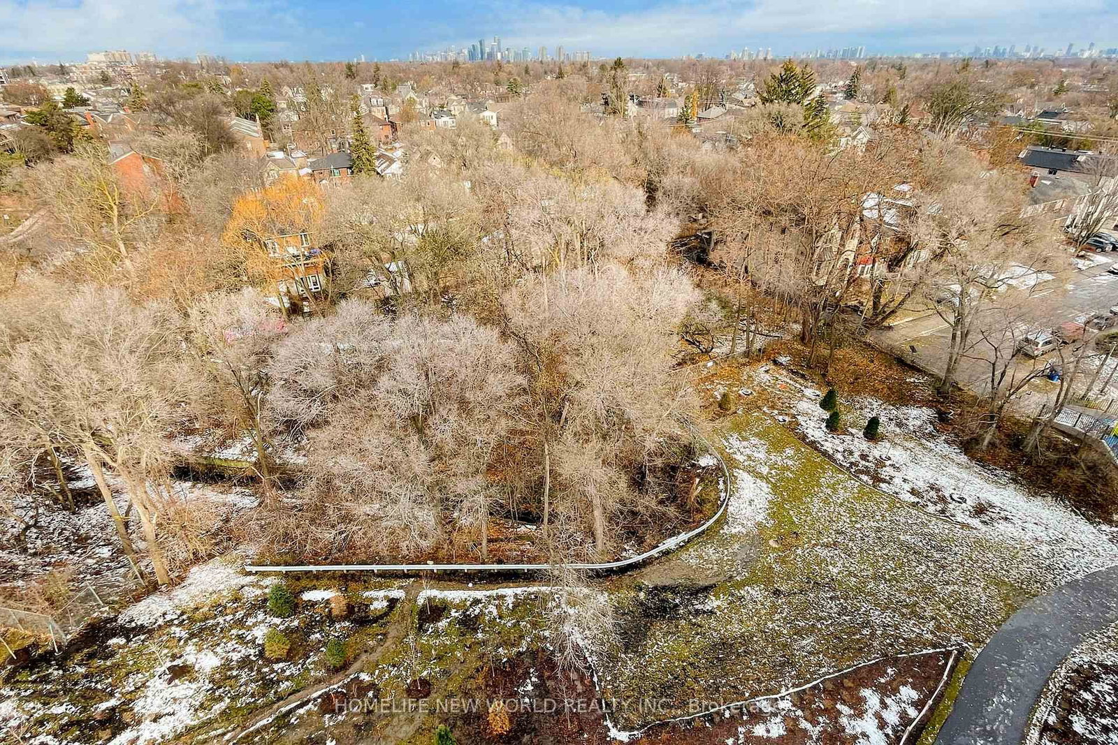 250 Lawrence Avenue W • #518 • Toronto, ON photo 34