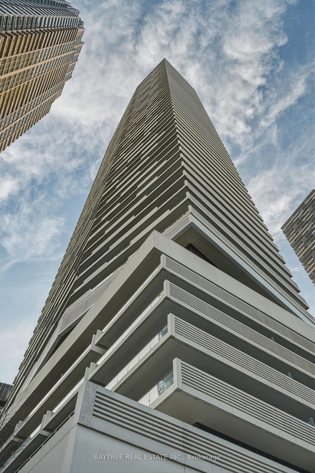 2221 Yonge Street • #3807 • Toronto, ON photo 17