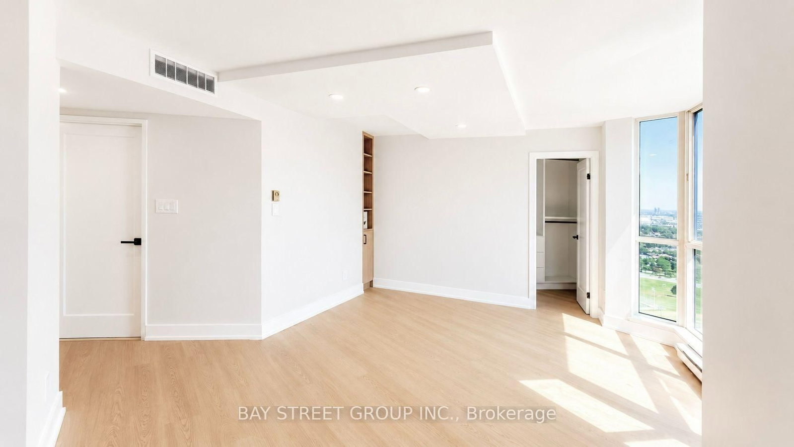 85 Skymark Drive • #2201 • Toronto, ON photo 27