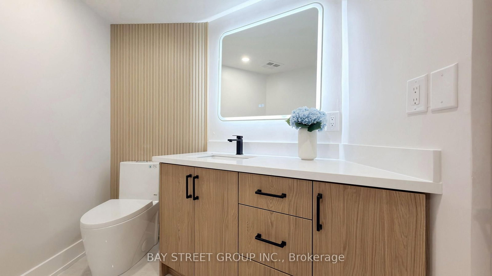 85 Skymark Drive • #2201 • Toronto, ON photo 30