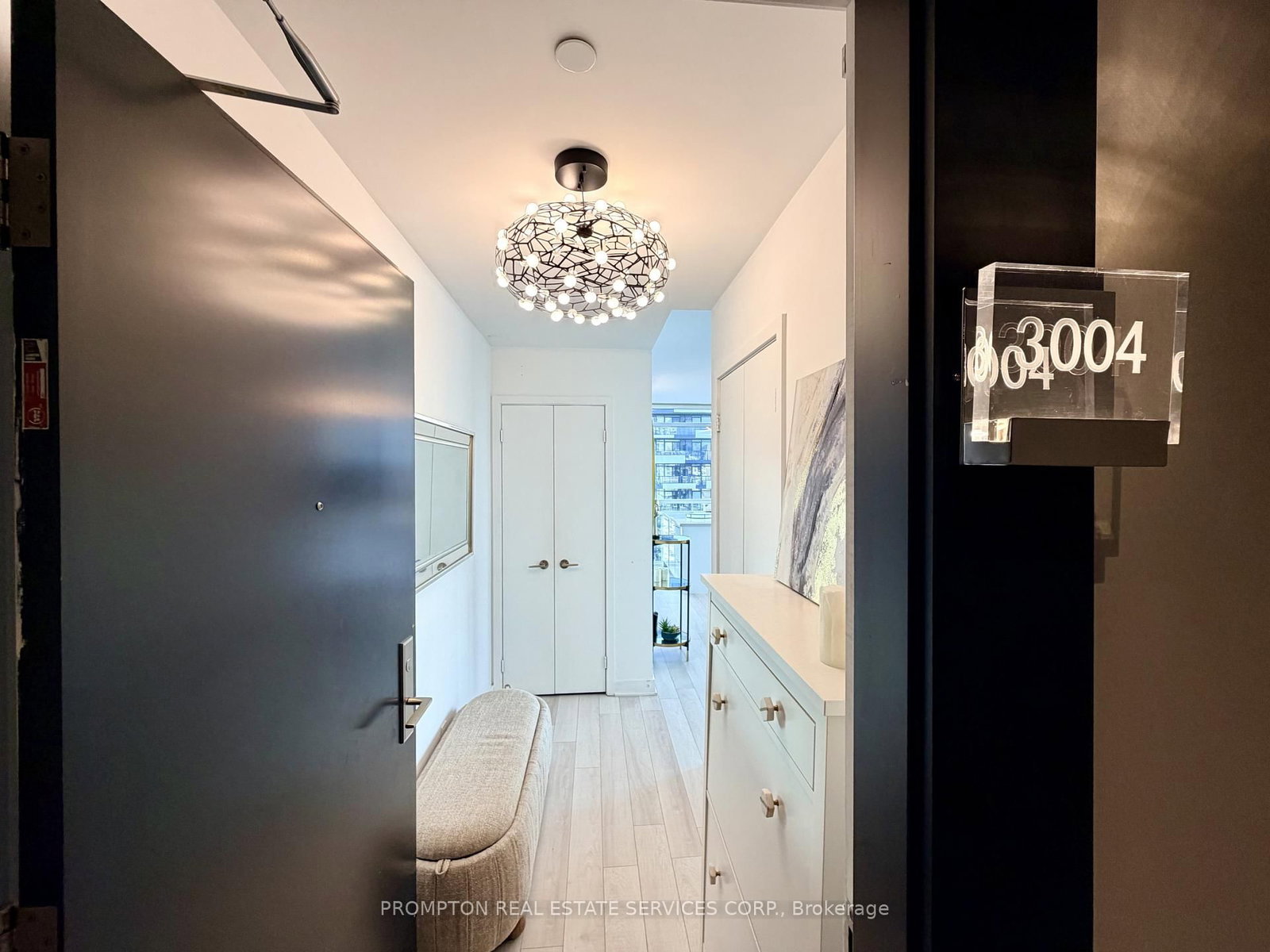 290 ADELAIDE Street W • #3004 • Toronto, ON photo 30