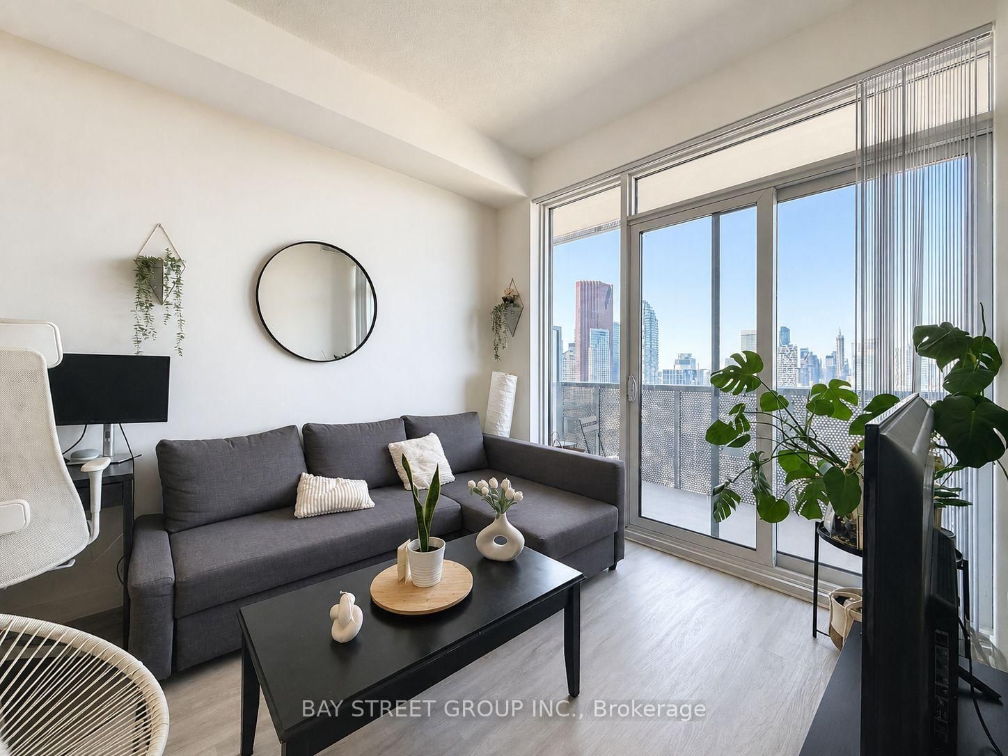 55 cooper Street • #4102 • Toronto, ON photo 8