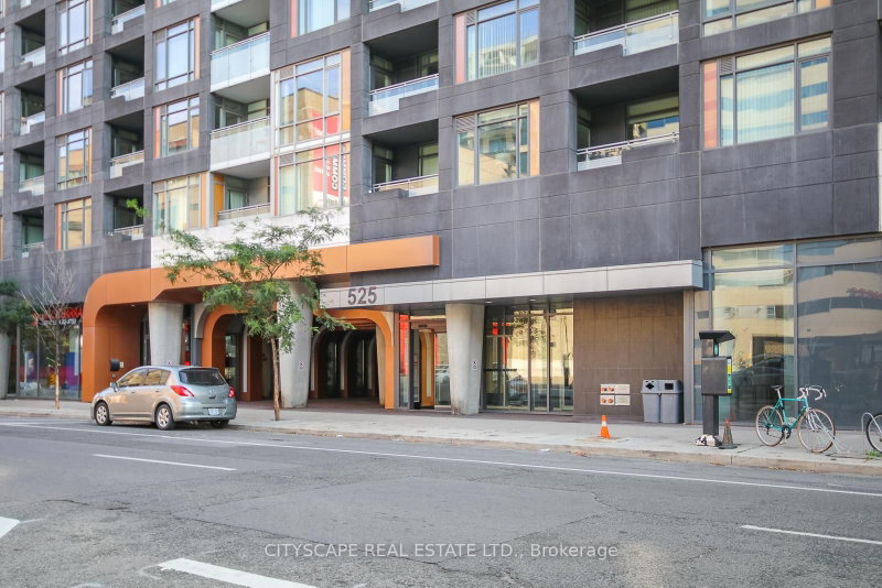 908-T - 525 Adelaide Street W
