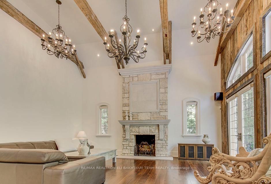 14 St Margarets Drive • Toronto, ON photo 19