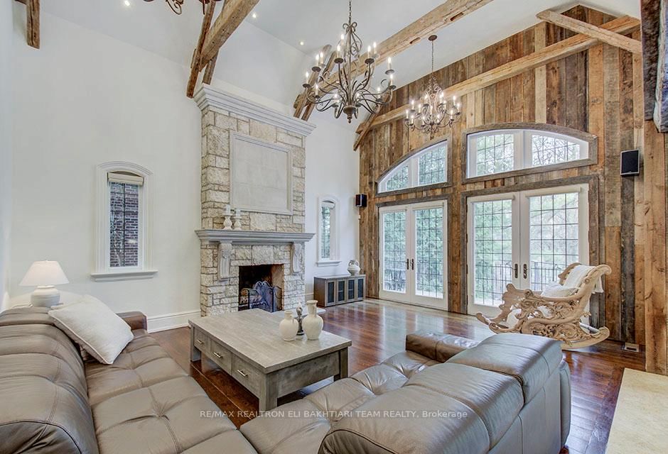 14 St Margarets Drive • Toronto, ON photo 24