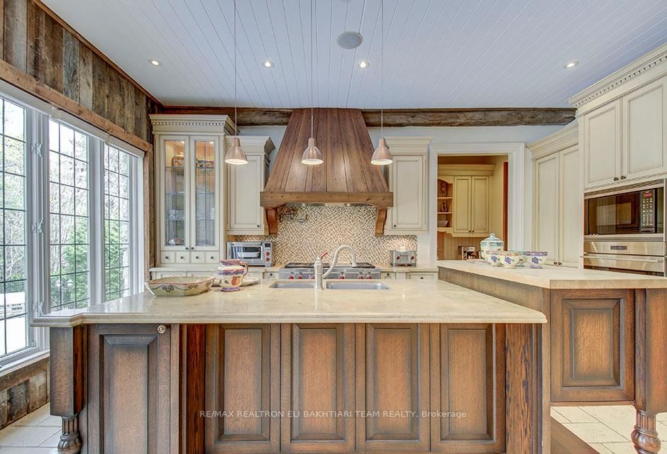 14 St Margarets Drive • Toronto, ON photo 26
