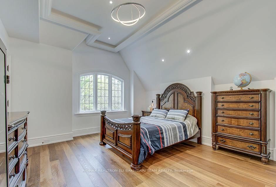 14 St Margarets Drive • Toronto, ON photo 36