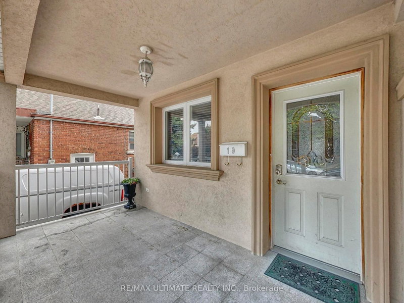 Upper - 19 Glenora Avenue
